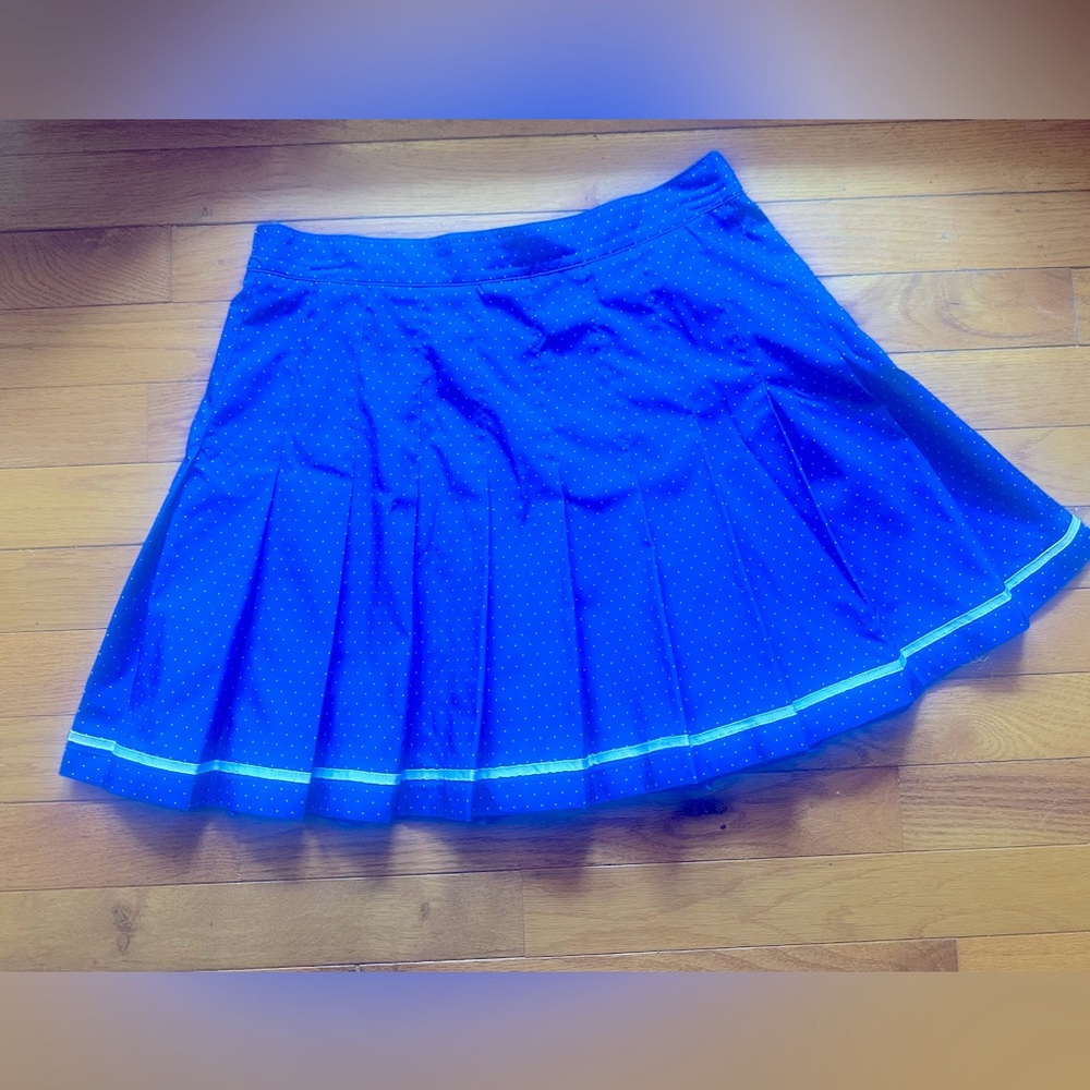 TAIL ACTIVEWEAR Rock & Roll 1950’s SKATER’S SKIRT SZ 10 POLKA DOT BLUE & WHITE